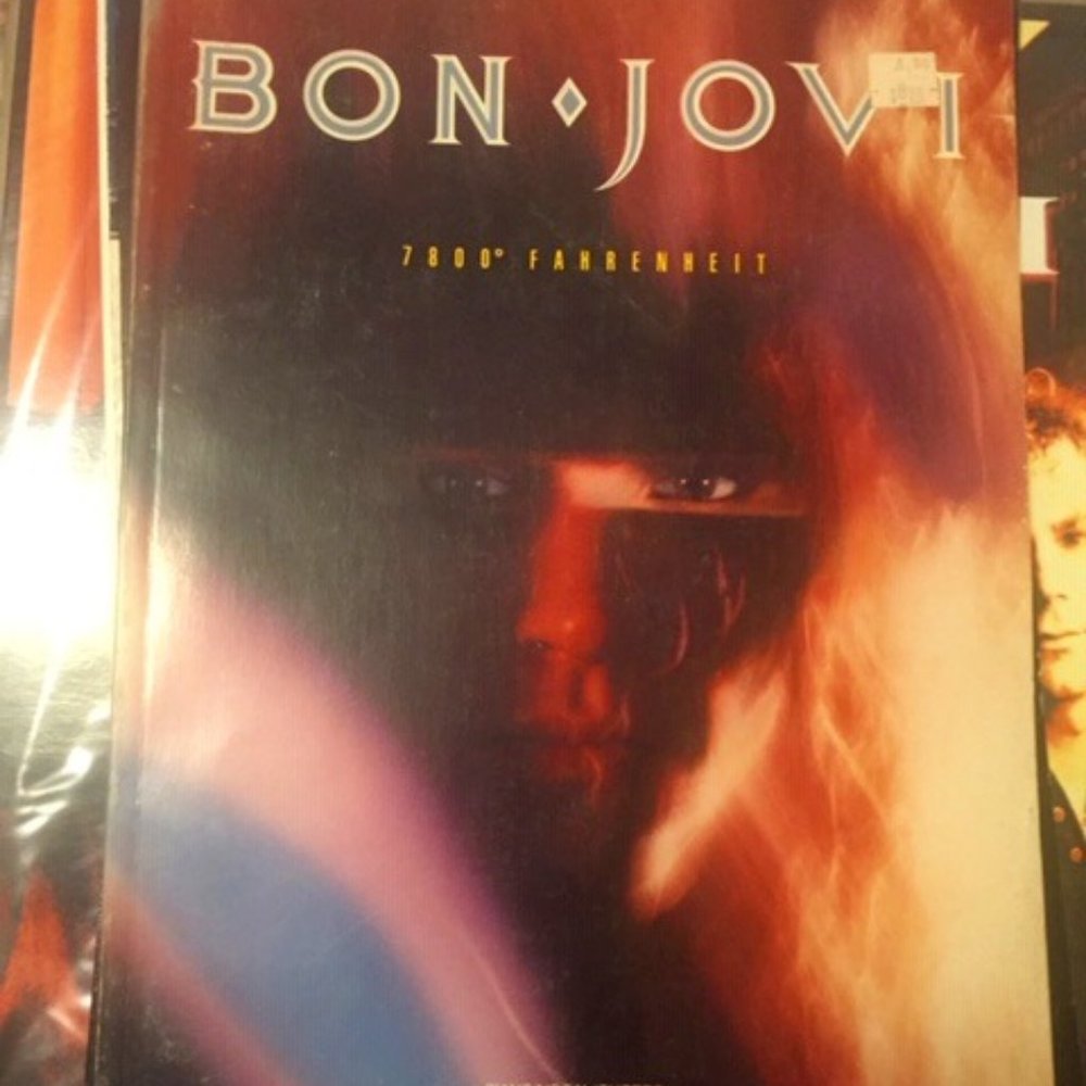 Bon Jovi 7800 FAHRENHEIT MUSIC & LYRIC BOOK
